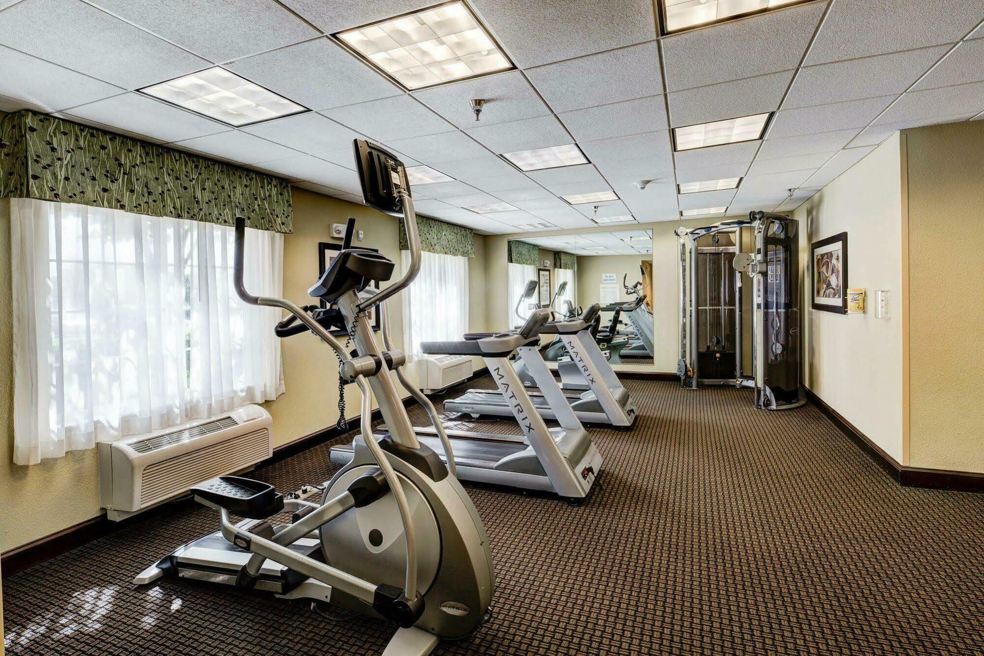 Holiday Inn Express - Columbus - Dublin By Ihg Экстерьер фото